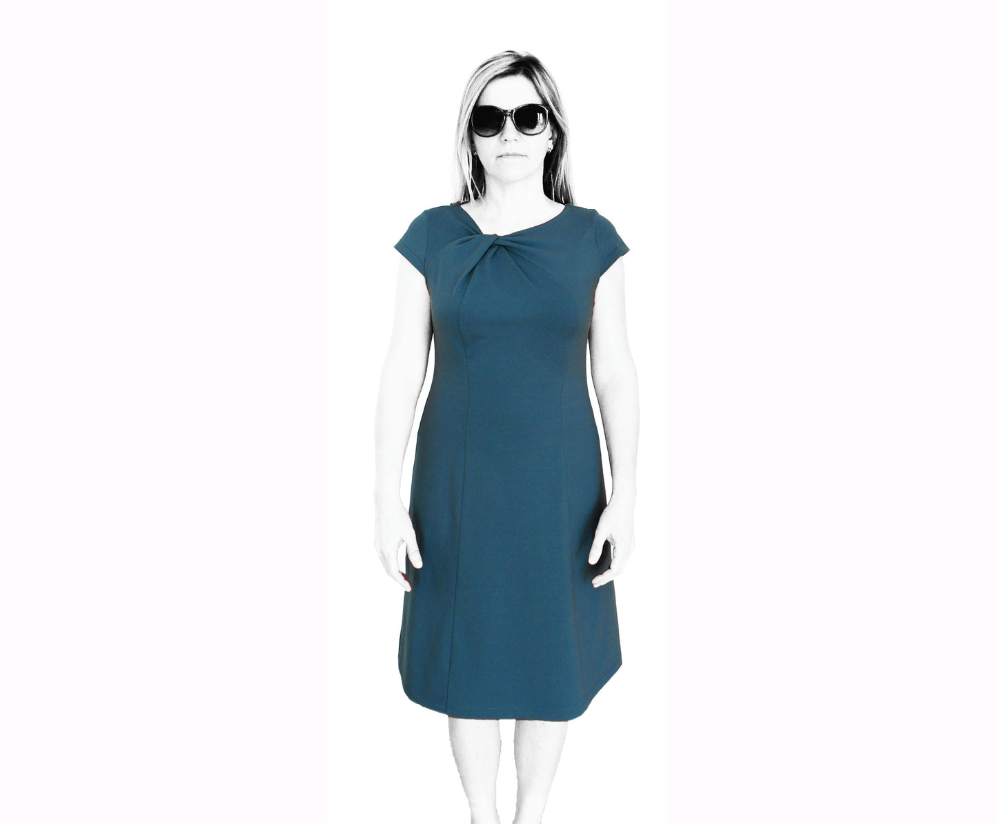 Schnittmuster Kleid mit Knoten-Ausschnitt